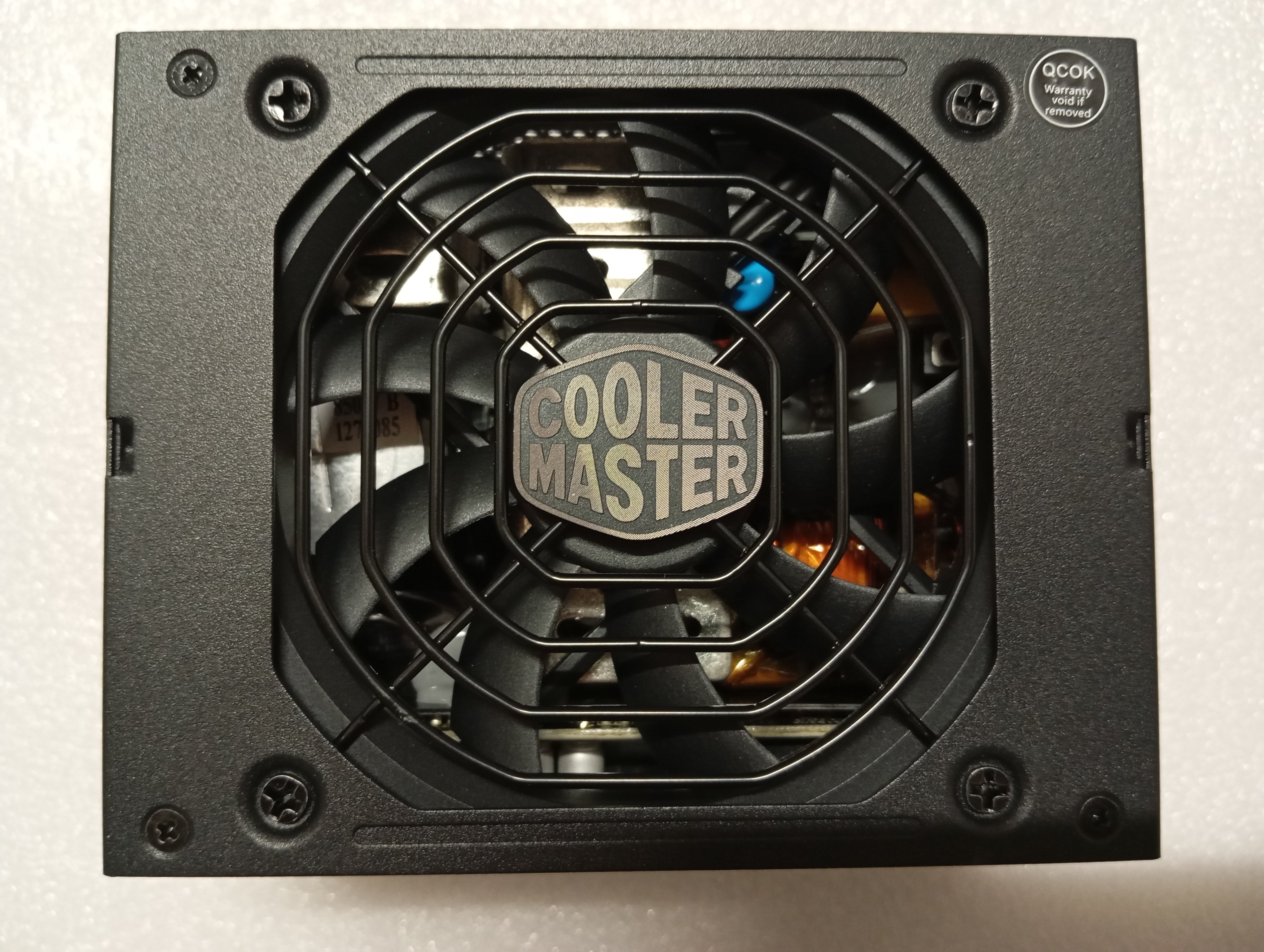 Refurbished Cooler Master V850 SFX Gold (EU-stekker) Refurbished Cooler Master V850 SFX Gold (EU-stekker)